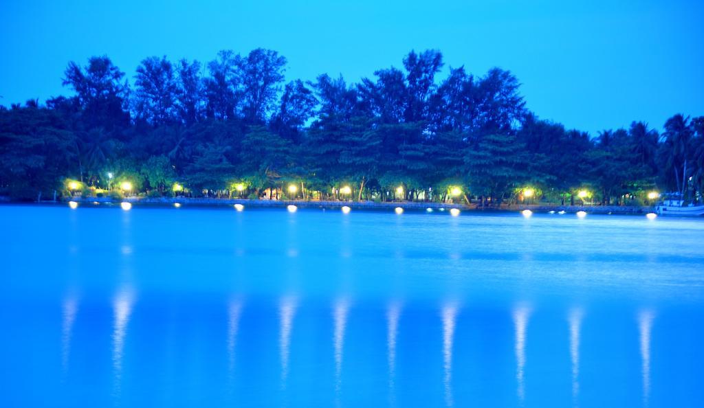 Riviera Resort Batticaloa Bagian luar foto