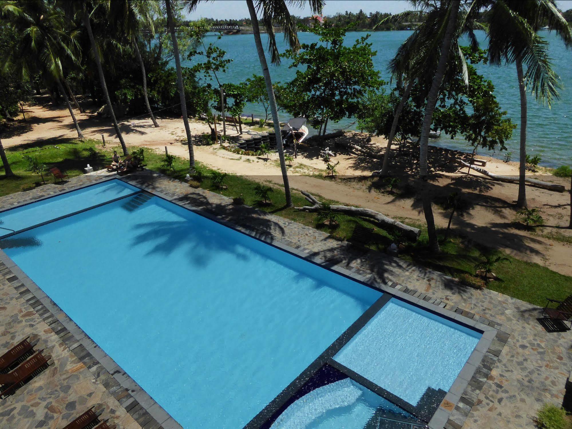 Riviera Resort Batticaloa Bagian luar foto
