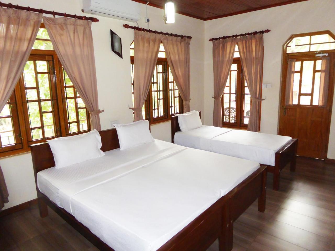 Riviera Resort Batticaloa Bagian luar foto