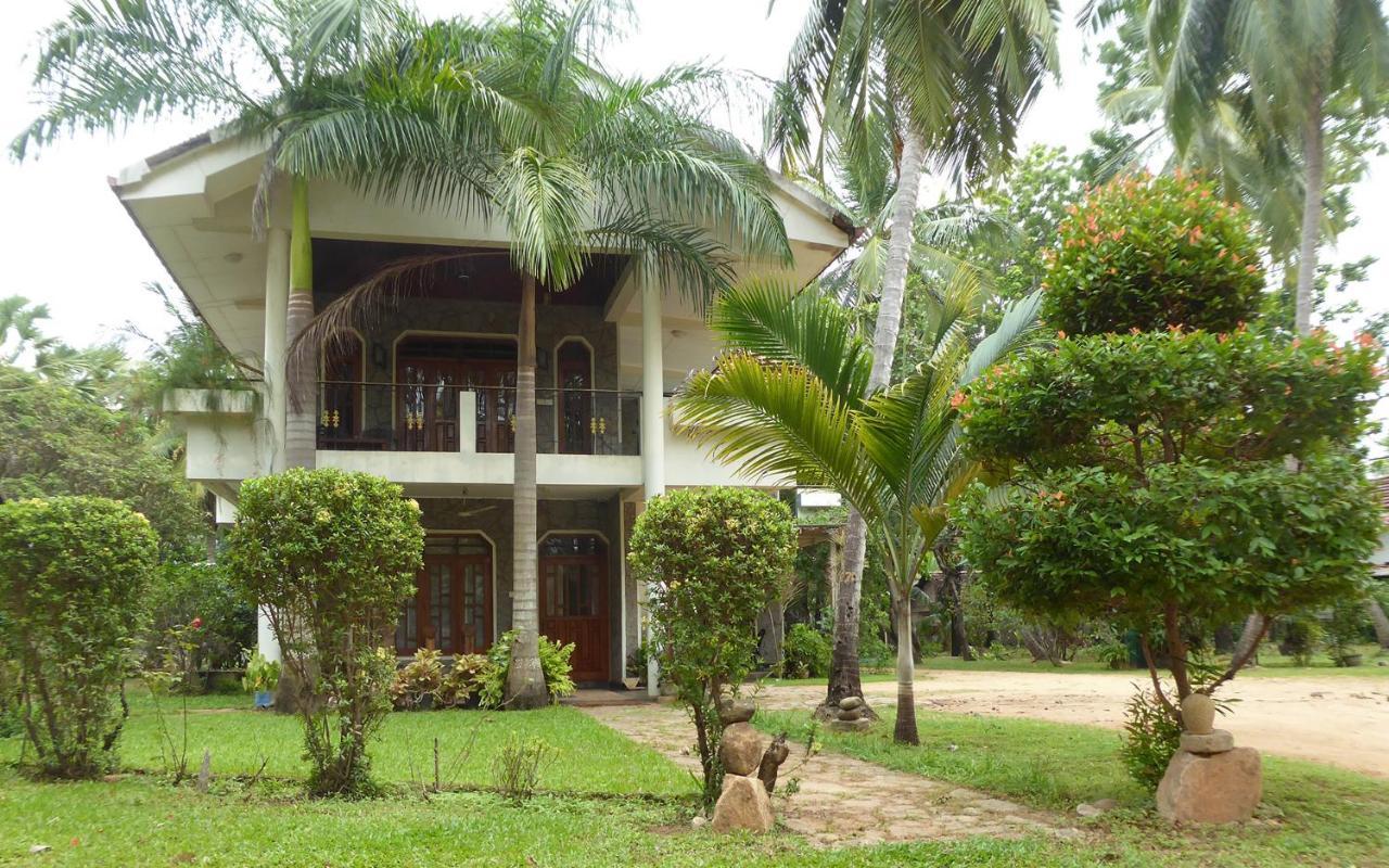 Riviera Resort Batticaloa Bagian luar foto